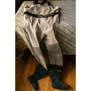 SIMMS G3 Guide Stockingfoot Womens Waders Size Small GoreTex Stockingfoot 6-7